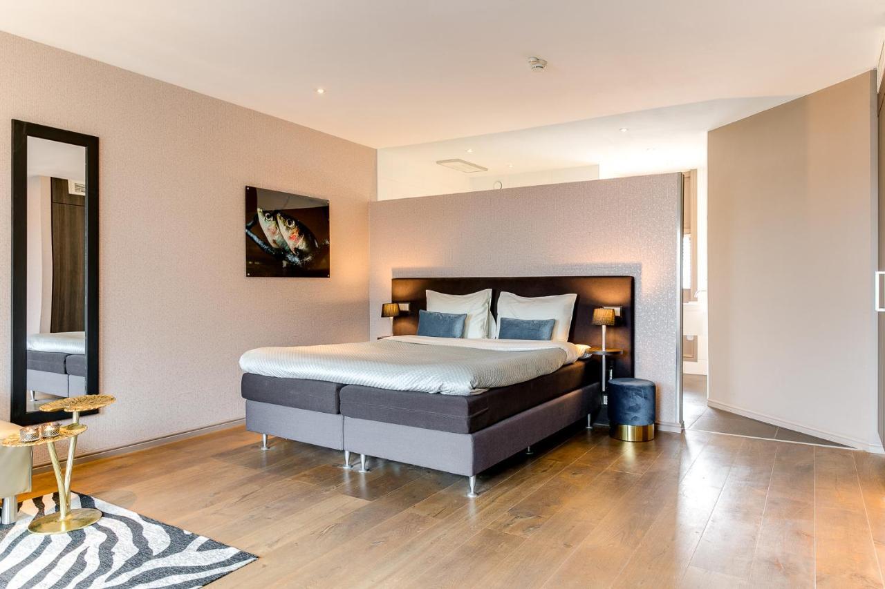 Junior Suite Sardine,991666297:JPEG